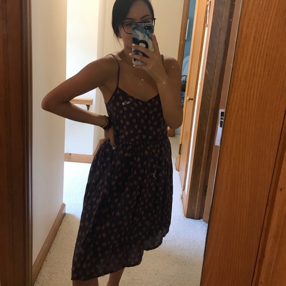 patterned knee length dress - Picture 3 of 5